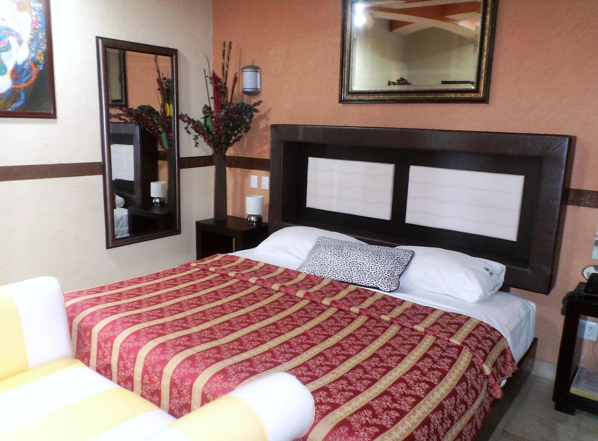Villas Y Suites Paraiso Del Sur Cuernavaca Eksteriør billede